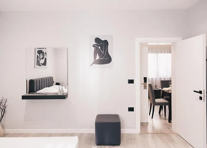 Apartment Mono Boutique